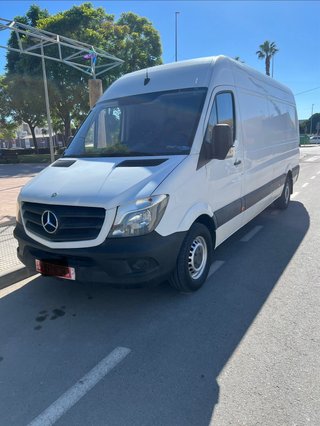 Furgoneta Mercedes-Benz Sprinter