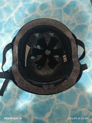 Casco Negro Ajustable