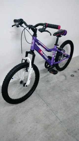 Bicicleta niña nueva