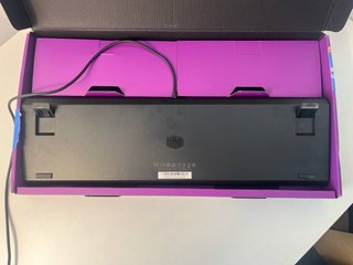 Teclado Mecánico Cooler Master CK550 V2