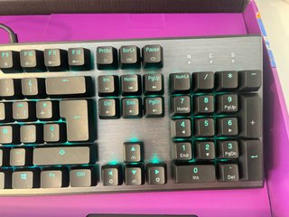 Teclado Mecánico Cooler Master CK550 V2