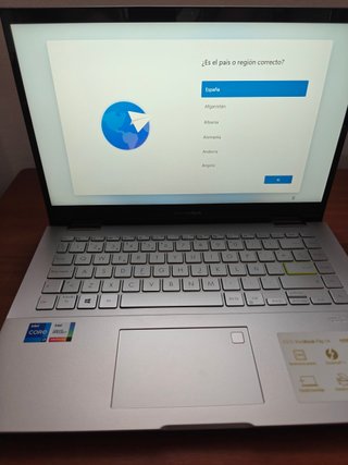 Portátil táctil 14" i7, 16GB, 512GB SSD, nuevo