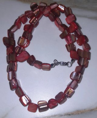 Conjunto de Collar, Pulsera y Pendientes Nácar