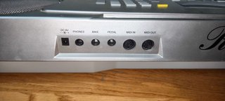 Teclado Electrónico Ringway CK68
