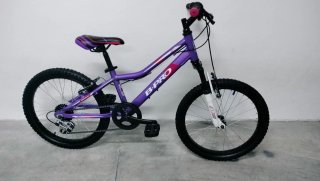 Bicicleta de niña 20" nueva