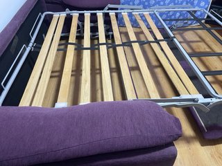 Sofá Cama Morado y Blanco