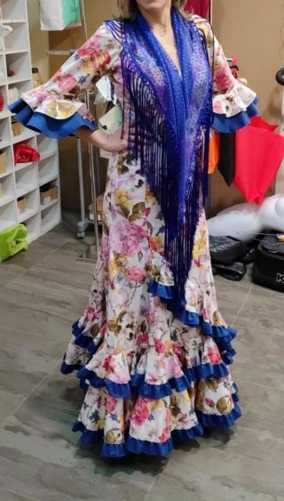 Traje de Flamenca Floral Talla 40