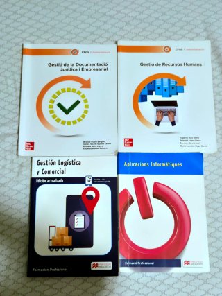 Varios libros para Grado superior Finanzas