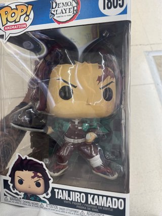 Funko Pop! Jumbo Tanjiro Kamado 1805
