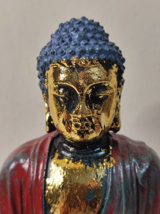 Buda pintado a mano (de resina)