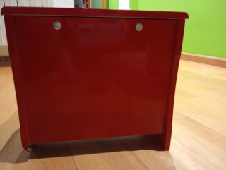 Piano infantil rojo