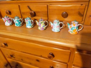 Collezione di 6 Tazze di Porcellana