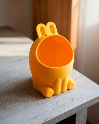 Papelera de escritorio con diseño de conejo en 3D