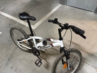 Bicicleta Rockrider ST 100 Blanca 20 pulgadas p