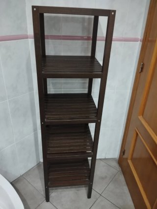 Estantería de baño IKEA de madera