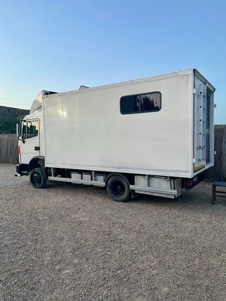 camion camper vivienda