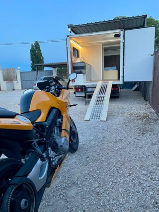 camion camper vivienda