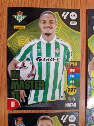 Lote 4 Cromos NEW MASTER