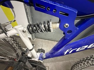 Bicicleta de Montaña FreeRider Doble Suspensión