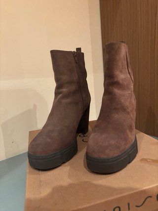 Botines Unisa Ante Talla 39 Marrones