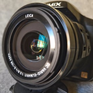 Panasonic Lumix FZ200 + Funda + SD - Funciona OK