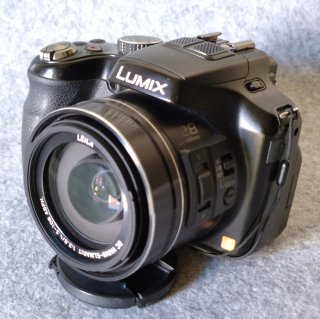 Panasonic Lumix FZ200 + Funda + SD - Funciona OK