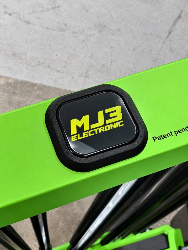LED VENOM F8  MJ3 Electronic 750W