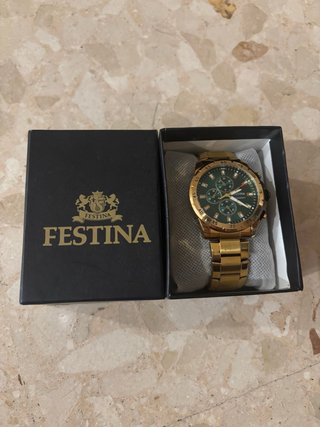 Reloj Festina Dorado y Verde