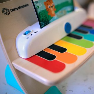 Baby Einstein. Piano Magic Touch.