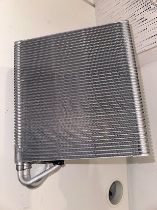 Evaporador A/AC. VW/Audi/Seat/Skoda VAG 5WB816103A