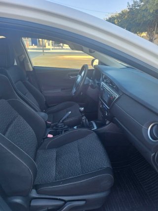Toyota Auris 2014