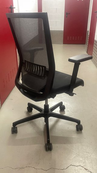 Silla de oficina ergonómica DIM