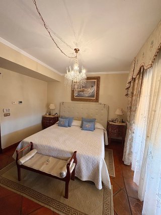 Chalet independiente en venta Mijas