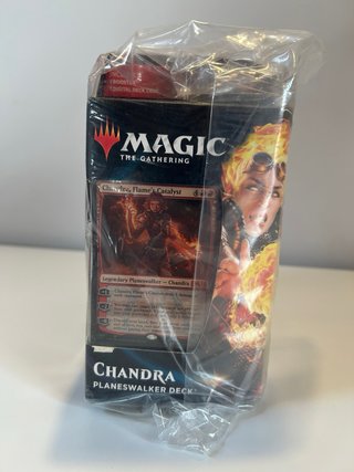 Magic The Gathering M21 Core Set 2021 - 5 Mazos