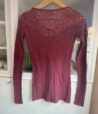 Jersey Hollister Burdeos Encaje Talla XS