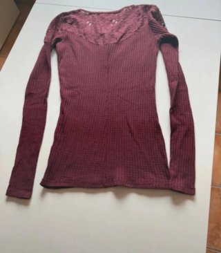 Jersey Hollister Burdeos Encaje Talla XS