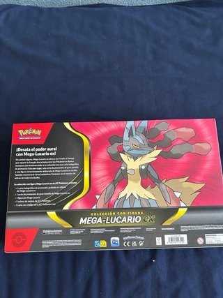 Colección con Figura Mega-Lucario EX Pokémon