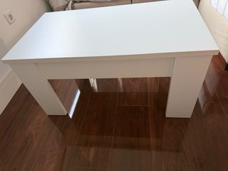 Mesa de centro elevable blanca con almacenaje