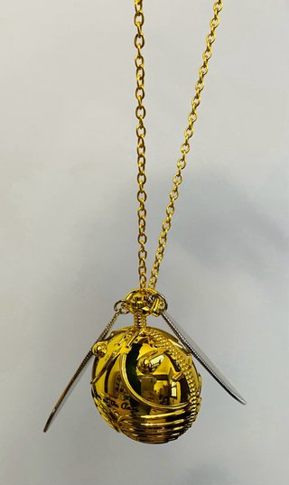 Snitch Dorada Harry Potter con Piedra Resurrección