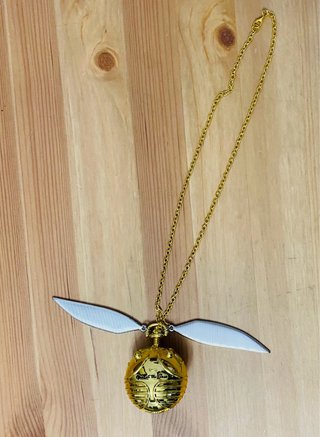 Snitch Dorada Harry Potter con Piedra Resurrección