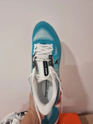 T45,5 Nike Vomero 17 Azul/Blanco