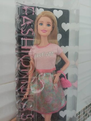 Muñeca Barbie Fashionistas