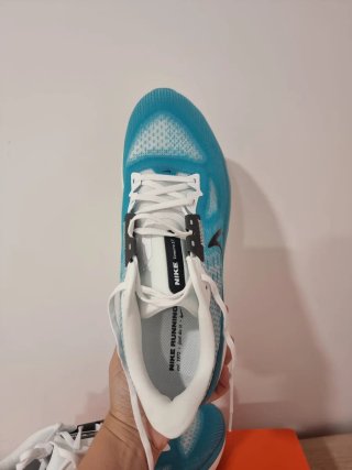 T46 Nike Vomero 16 Azul/Blanco