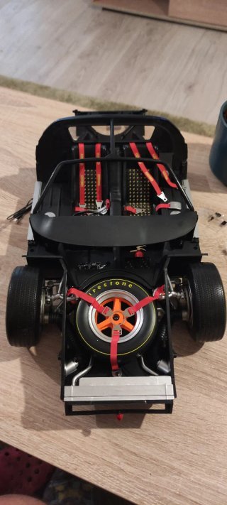 Ford GT Escala 1/8
