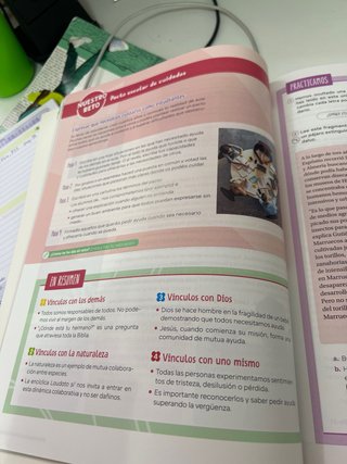 Religión Católica 3 Secundaría Revuela