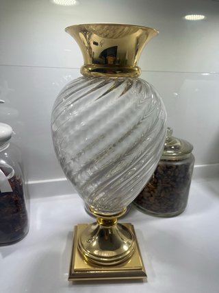 Jarrón Grande de Cristal y Metal Dorado