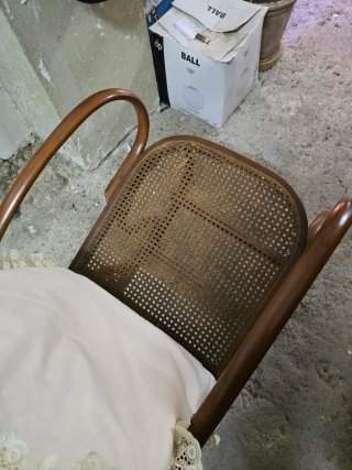 Mecedora Antigua de Madera