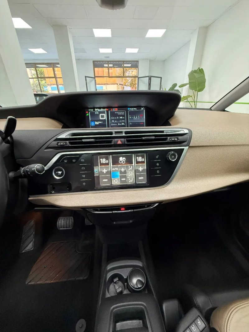 Citroën Grand C4 2013, foto 13