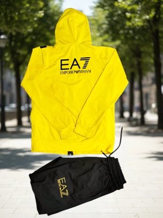 Conjunto Deportivo EA7 Emporio Armani NUEVO