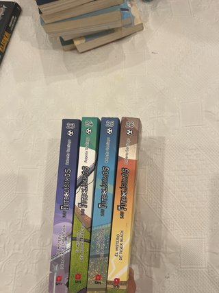 Libros 23/24/25 y 26 de “Los Futbolisimos”